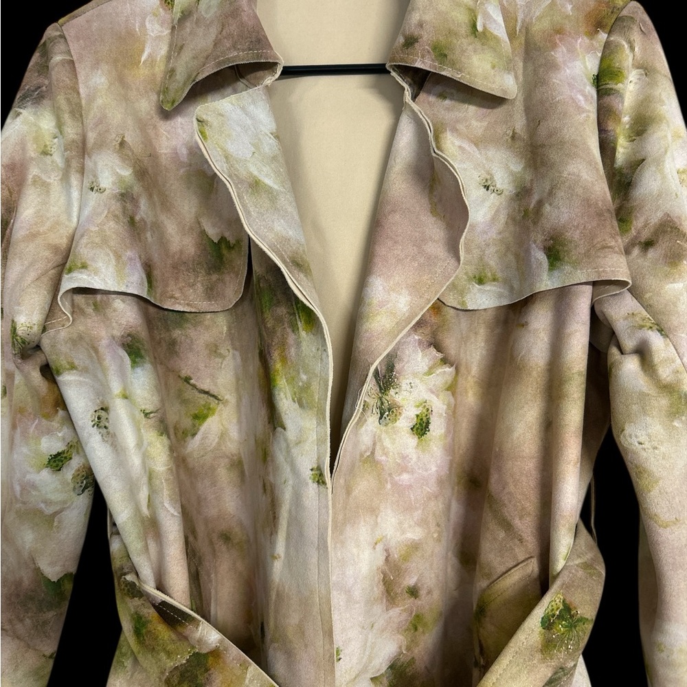 Solitaire Women's Tan Floral Faux Suede Tie-Waist Coat - Brown and Green - Picture 3 of 4